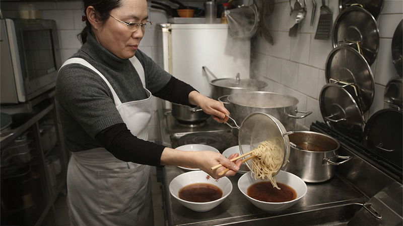 Rámen a Yoshie Oshima